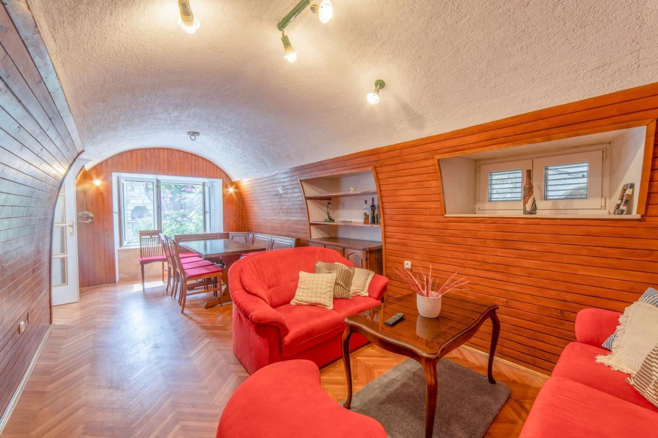 Apartman Andelina Old Town 챠브타트 외부 사진
